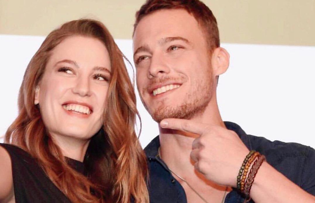 Serenay Sarikaya and Kerem Bürsin split up | Turkish Series: Teammy