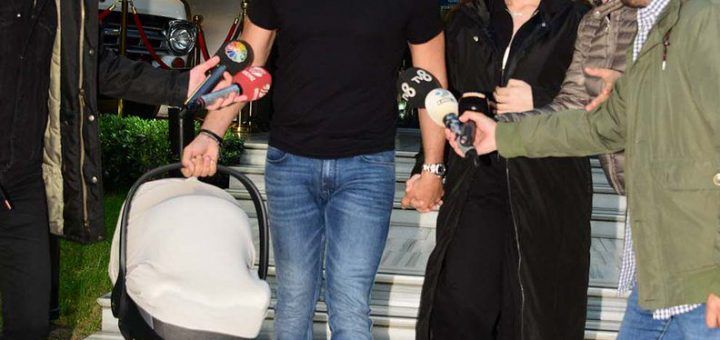 Burak Özçivit and Fahriye Evcen