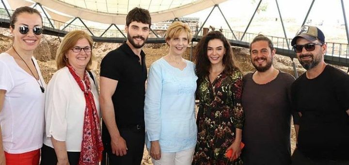 The cast of the series Hercai met the real princess