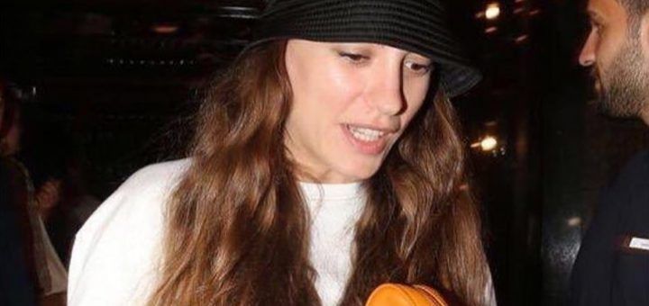 Serenay Sarıkaya
