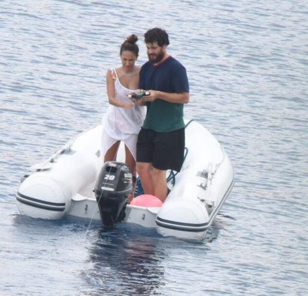 Çağatay Ulusoy and Duygu Sarışın 