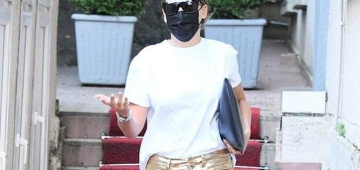 Serenay Sarikaya