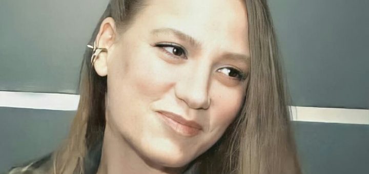 Serenay Sarıkaya