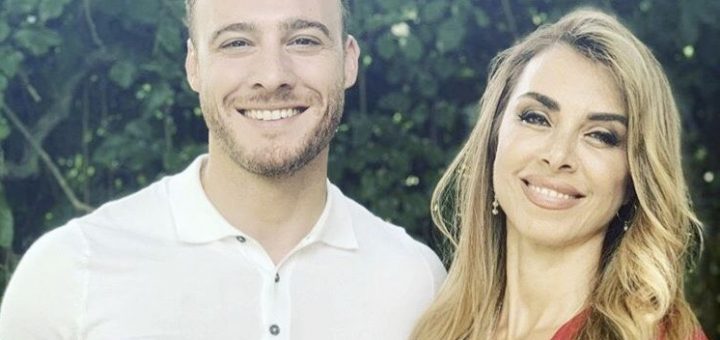 Knock on My Door / Sen Çal Kapımı