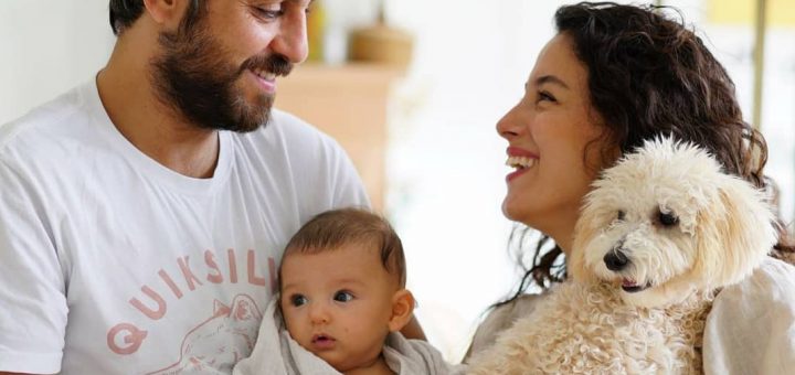 Erkan Kolçak Köstendil and Cansu Tosun