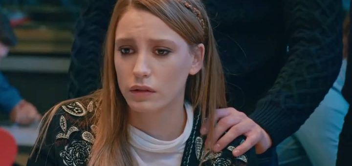 Serenay Sarıkaya
