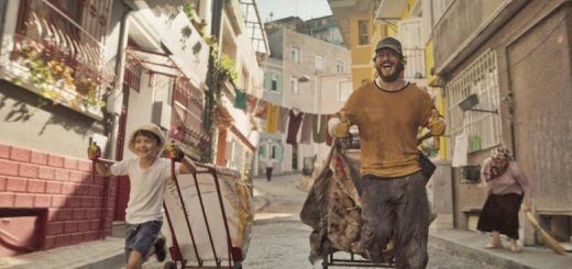 Paper Lives / Kağıttan Hayatlar