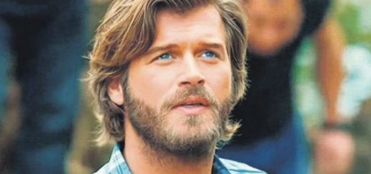 Kıvanç Tatlıtuğ