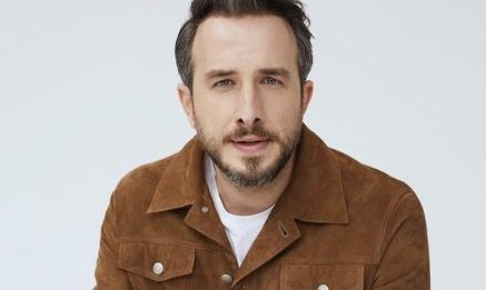 Fatih Artman in the New Season of the Series “Thank you, next” - Teammy