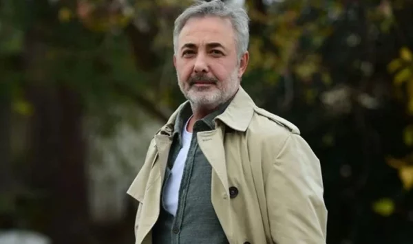 Mehmet Aslantuğ